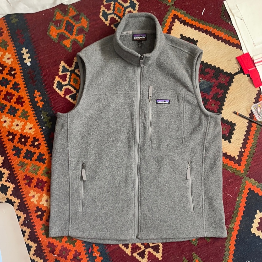 Men’s fleece vest